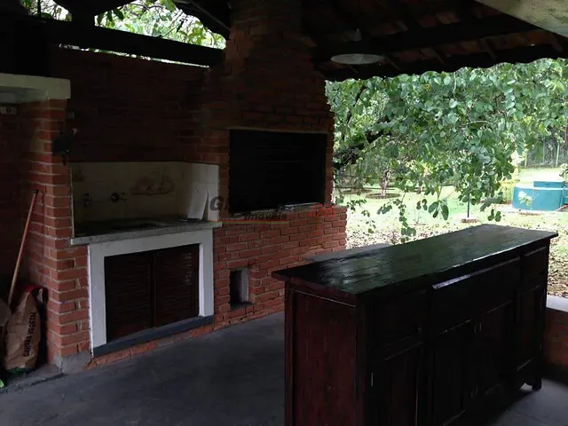 Chácara 3 quartos e 2 banheiros, à venda ou para alugar, no bairro Recanto das Flores em Indaiatuba