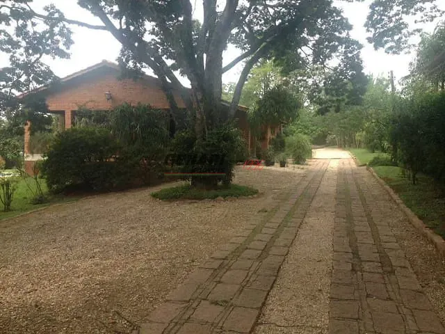 Chácara 3 quartos e 2 banheiros, à venda ou para alugar, no bairro Recanto das Flores em Indaiatuba