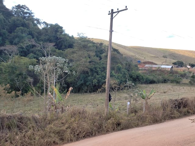 Chácara com 30000m², à venda, no bairro Aterrado em Lorena