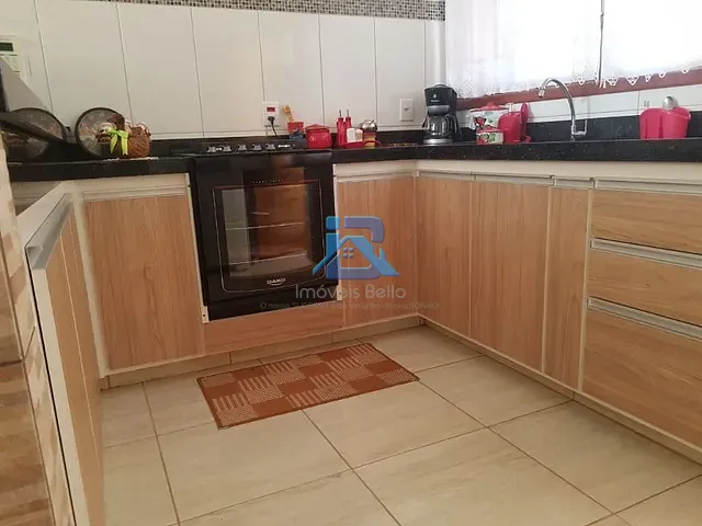 Chácara com 1000m² 6 quartos e 5 banheiros, à venda, no bairro Chácara San Martin I em Itatiba