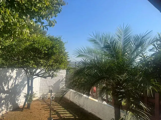 Chácara com 1660m² 3 quartos e 3 banheiros, à venda, no bairro Freitas em São José dos Campos