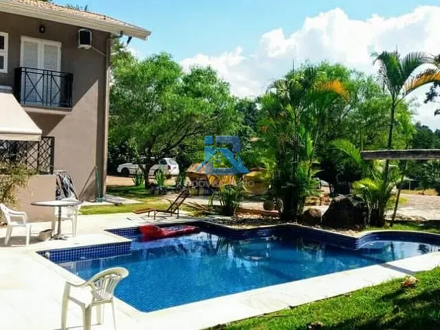 Chácara com 5100m² 4 quartos e 5 banheiros, à venda ou para alugar, no bairro Parque Nova Xampirra em Itatiba