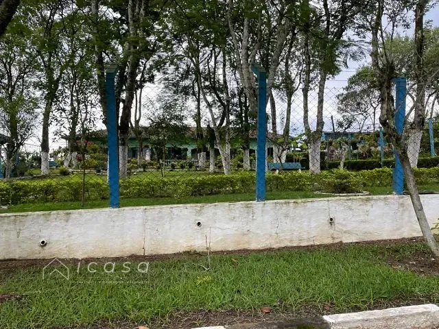 Chácara com 15000m² 4 quartos e 5 banheiros, à venda ou para alugar, no bairro Chácaras Rurais de Guararema em Jacareí