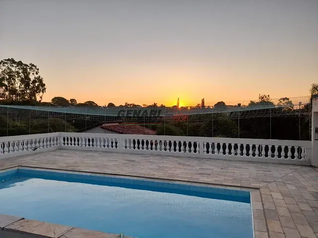 Chácara com 2500m² 6 quartos e 3 banheiros, à venda, no bairro Colinas do Mosteiro de Itaici em Indaiatuba