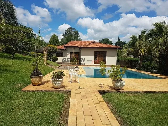 Chácara com 5000m² 4 quartos e 6 banheiros, à venda, no bairro Recanto das Flores em Indaiatuba