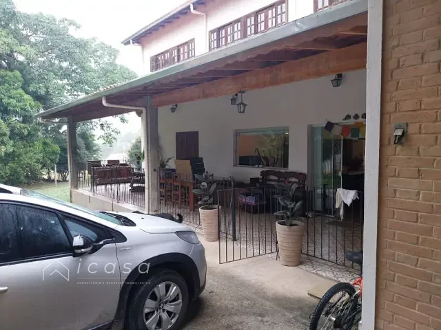 Chácara com 9200m² 7 quartos e 5 banheiros, à venda, no bairro Marambaia em Caçapava
