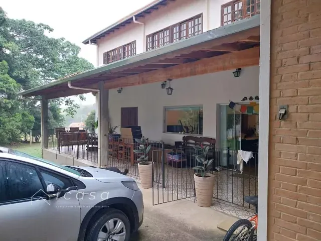 Chácara com 9200m² 7 quartos e 5 banheiros, à venda, no bairro Marambaia em Caçapava