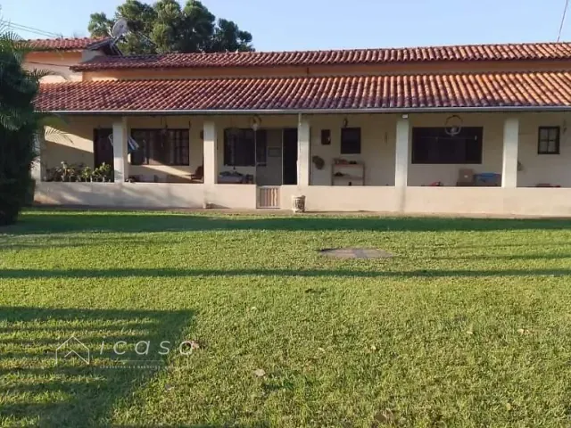 Chácara com 1850m² 4 quartos e 4 banheiros, à venda, no bairro Tijuco Preto em Caçapava