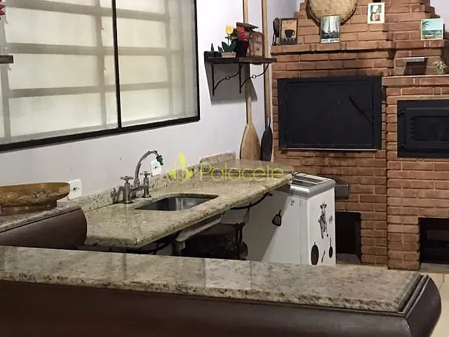 Chácara com 5400m² 5 quartos e 6 banheiros, à venda, no bairro Bom Sucesso em Pindamonhangaba
