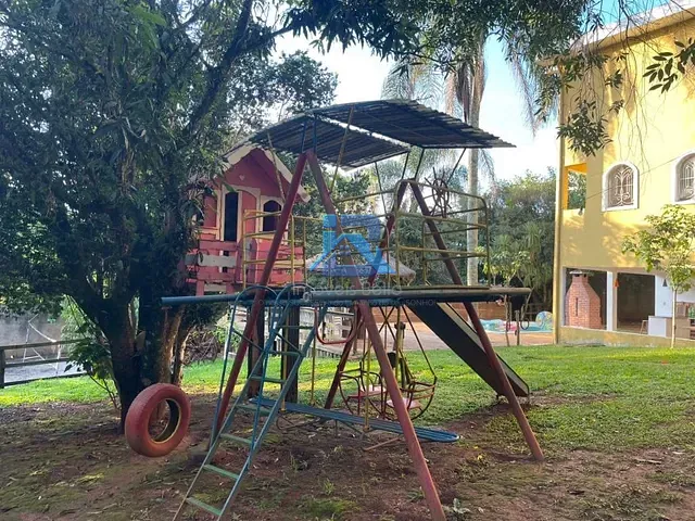 Chácara com 1560m² 5 quartos e 3 banheiros, à venda, no bairro Pomar São Jorge em Itatiba