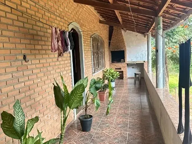 Chácara com 3600m² 2 quartos e 2 banheiros, à venda, no bairro Vila Velha em Caçapava