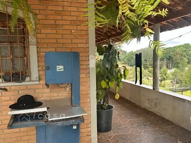 Chácara com 3600m² 2 quartos e 2 banheiros, à venda, no bairro Vila Velha em Caçapava