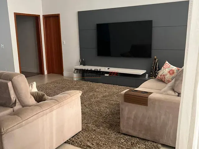 Chácara com 1000m² 3 quartos e 4 banheiros, à venda, no bairro Colinas do Mosteiro de Itaici em Indaiatuba