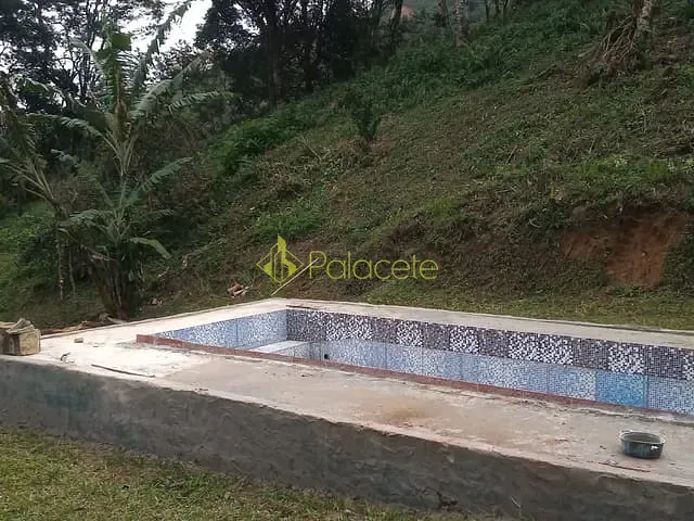 Chácara com 26000m² 2 quartos e 1 banheiro, à venda, no bairro Campinas em Pindamonhangaba