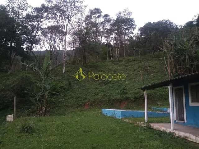 Chácara com 26000m² 2 quartos e 1 banheiro, à venda, no bairro Campinas em Pindamonhangaba