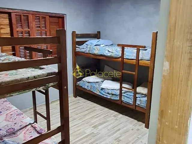 Chácara 2 quartos e 2 banheiros, à venda, no bairro Campinas em Pindamonhangaba