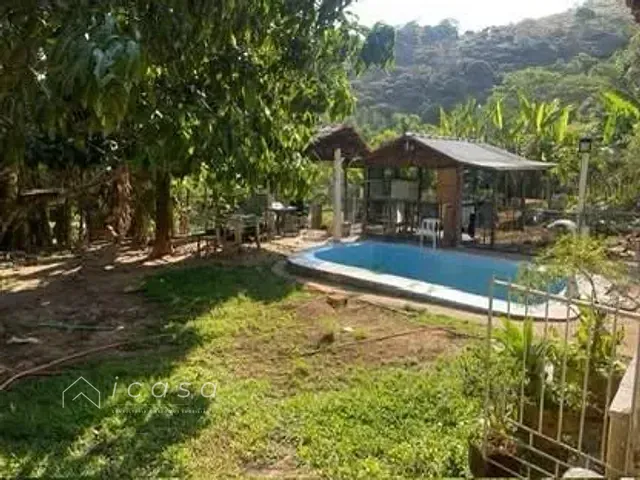 Chácara com 1000m², à venda, no bairro Bairro do Sertãozinho em São José dos Campos