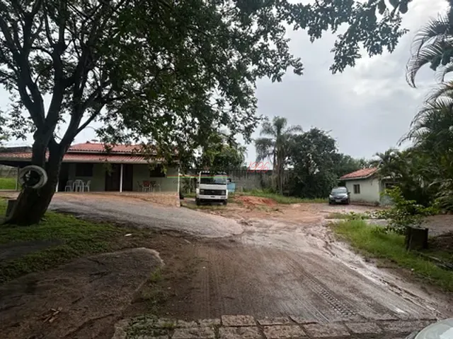 Chácara com 5500m² 7 quartos e 3 banheiros, à venda, no bairro Vale das Laranjeiras em Indaiatuba
