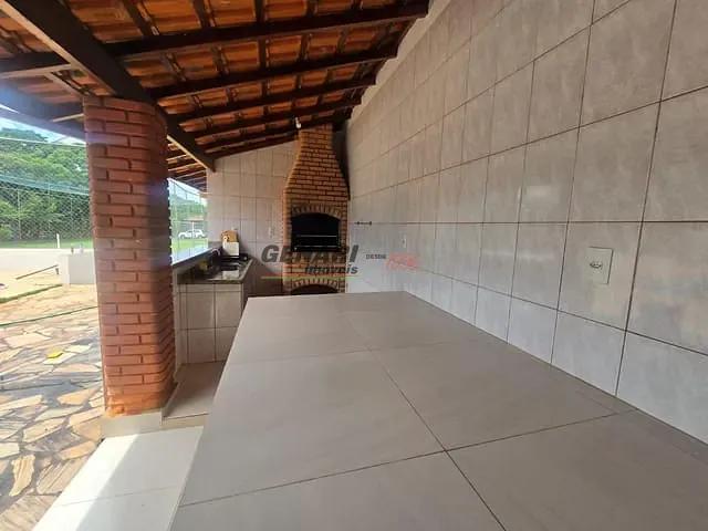 Chácara com 1000m² 4 quartos e 3 banheiros, à venda, no bairro Vale do Sol em Indaiatuba