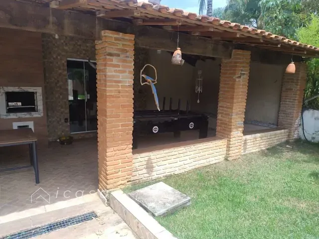 Chácara com 2600m² 3 quartos e 2 banheiros, à venda, no bairro Zona Rural em Caçapava