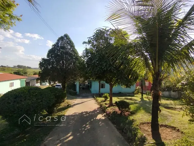 Chácara com 2000m² 6 quartos e 4 banheiros, à venda, no bairro Condomínio Bom Jesus em Caçapava