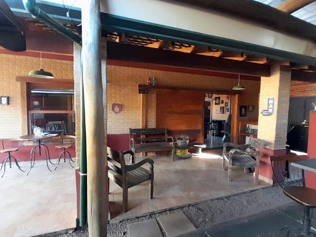 Chácara com 1000m² 3 quartos e 3 banheiros, à venda, no bairro Pedro Leme em Roseira