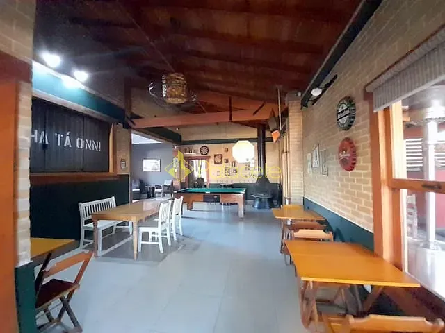 Chácara com 1000m² 3 quartos e 3 banheiros, à venda, no bairro Pedro Leme em Roseira