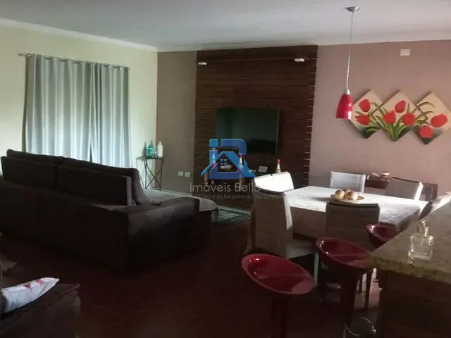 Chácara com 1200m² 3 quartos e 3 banheiros, à venda, no bairro Monterrey em Louveira