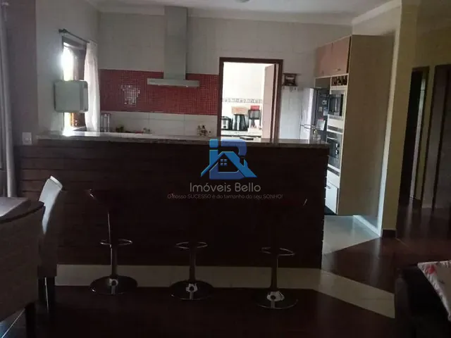Chácara com 1200m² 3 quartos e 3 banheiros, à venda, no bairro Monterrey em Louveira