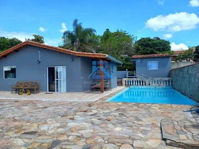 Chácara com 1000m² 2 quartos e 2 banheiros, à venda, no bairro Bairro Itapema em Itatiba
