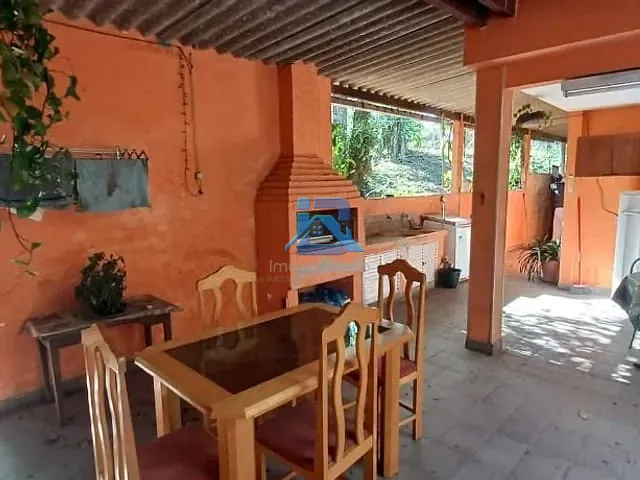 Chácara com 1400m² 2 quartos e 1 banheiro, à venda, no bairro Real Parque Dom Pedro I em Itatiba