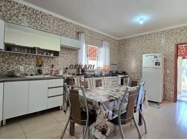 Chácara com 1275m² 2 quartos e 1 banheiro, à venda, no bairro Chácaras Videiras de Itaici em Indaiatuba