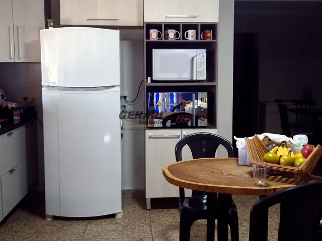 Chácara com 1027m² 3 quartos e 5 banheiros, à venda, no bairro Altos da Bela Vista em Indaiatuba