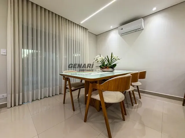 Chácara com 1280m² 5 quartos e 5 banheiros, à venda, no bairro Terras de Itaici em Indaiatuba