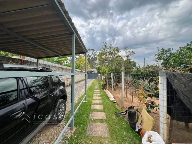 Chácara com 638m² 1 quarto e 2 banheiros, à venda, no bairro Chácara Santa Rita em Caçapava