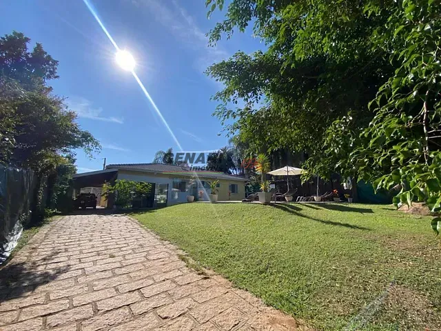 Chácara com 1500m² 5 quartos e 5 banheiros, à venda, no bairro Colinas do Mosteiro de Itaici em Indaiatuba