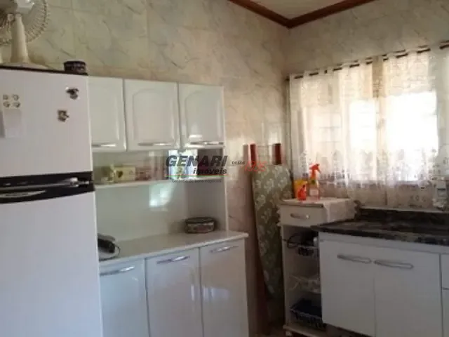 Chácara com 1000m² 3 quartos e 2 banheiros, à venda, no bairro Terras de Itaici em Indaiatuba
