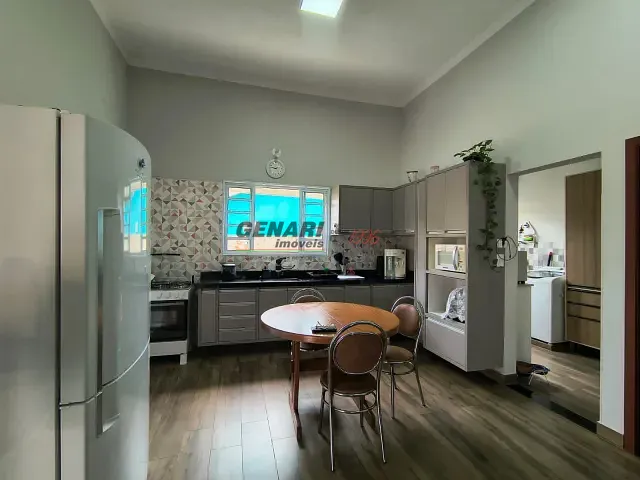 Chácara com 1000m² 3 quartos e 2 banheiros, à venda, no bairro Vale do Sol em Indaiatuba