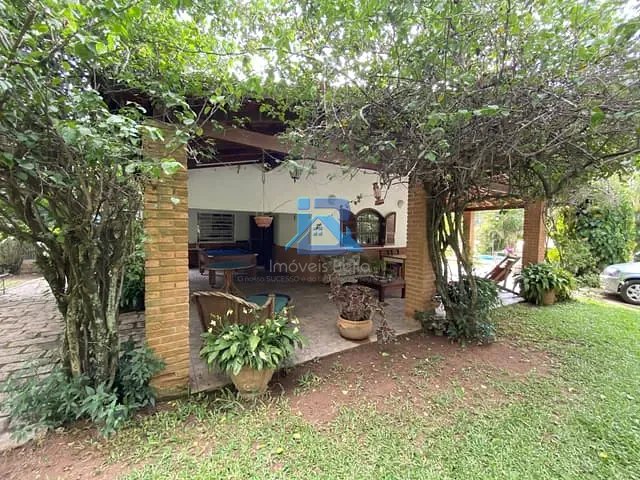 Chácara com 2000m² 3 quartos e 3 banheiros, à venda, no bairro Recanto dos Pássaros em Itatiba