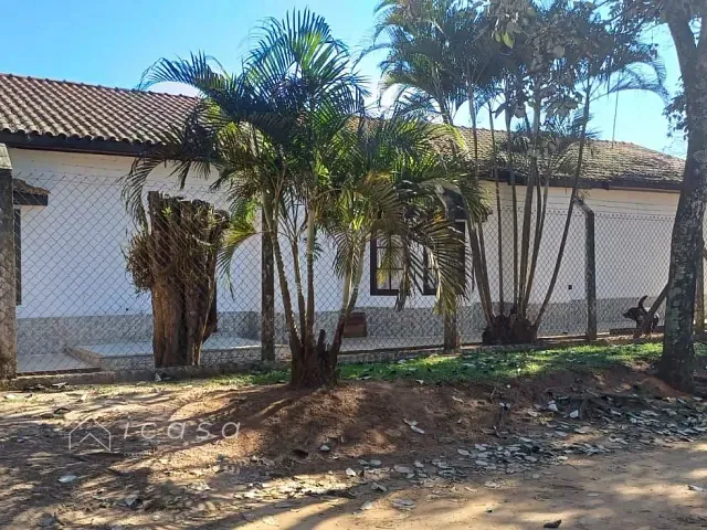 Chácara com 2600m² 3 quartos e 2 banheiros, à venda, no bairro Chácaras Encosta de São Carlos em Caçapava