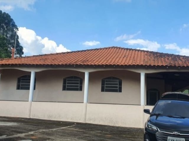 Chácara com 96800m² 3 quartos e 3 banheiros, à venda, no bairro Zona Rural em São Luiz Do Paraitinga