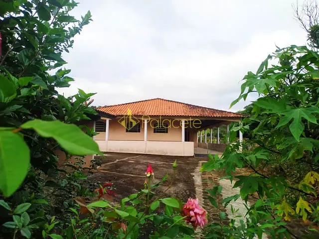 Chácara com 96800m² 3 quartos e 3 banheiros, à venda, no bairro Zona Rural em São Luiz Do Paraitinga