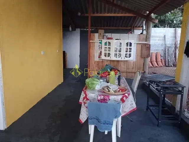 Chácara com 2080m², à venda, no bairro Goiabal em Pindamonhangaba