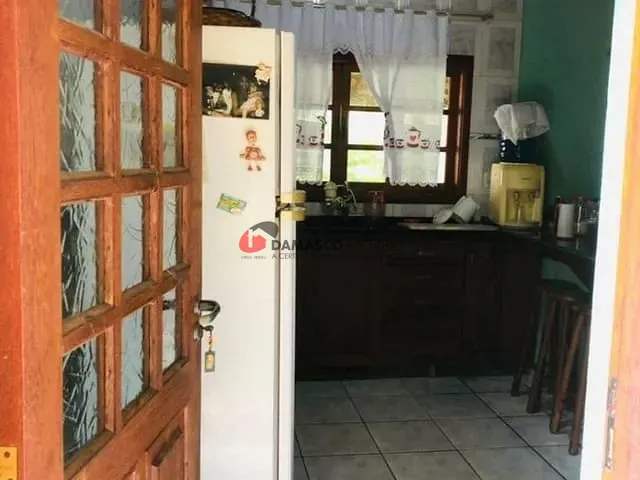 Chácara com 900m² 2 quartos e 1 banheiro, à venda, no bairro Distrito de Salto em Campina do Monte Alegre