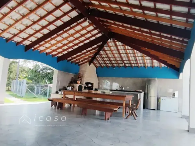 Chácara com 5025m² 3 quartos e 4 banheiros, à venda, no bairro Sítios de Recreio Mantiqueira em Caçapava
