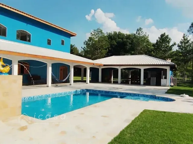 Chácara com 5025m² 3 quartos e 4 banheiros, à venda, no bairro Sítios de Recreio Mantiqueira em Caçapava