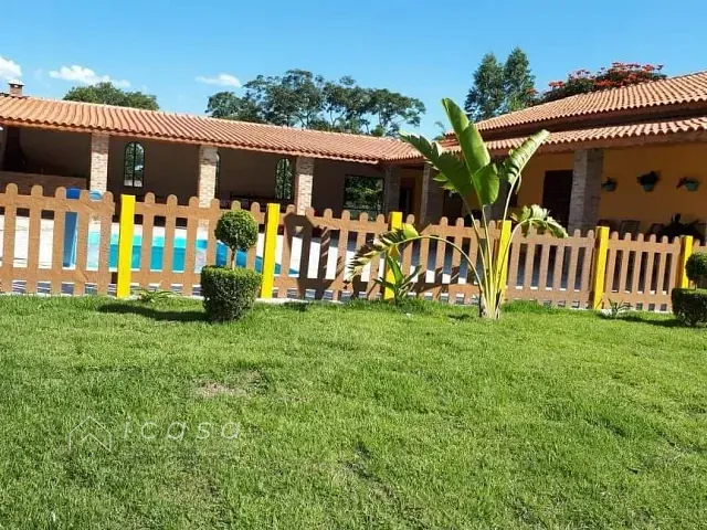 Chácara com 4800m² 2 quartos e 3 banheiros, à venda, no bairro Tataúba em Caçapava