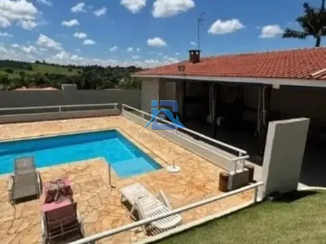 Chácara com 1000m² 4 quartos e 4 banheiros, à venda, no bairro Jardim Leonor em Itatiba