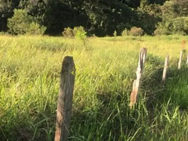 Chácara com 2300m², à venda, no bairro Zona Rural em São Luiz Do Paraitinga
