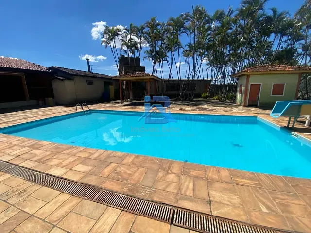 Chácara com 10000m² 3 quartos e 9 banheiros, à venda, no bairro Cocais em Itatiba